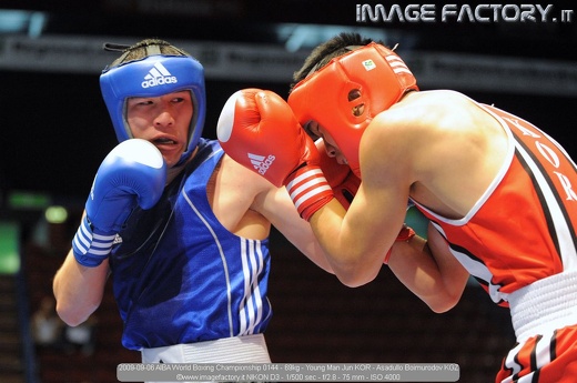 2009-09-06 AIBA World Boxing Championship 0144 - 69kg - Young Man Jun KOR - Asadullo Boimurodov KGZ